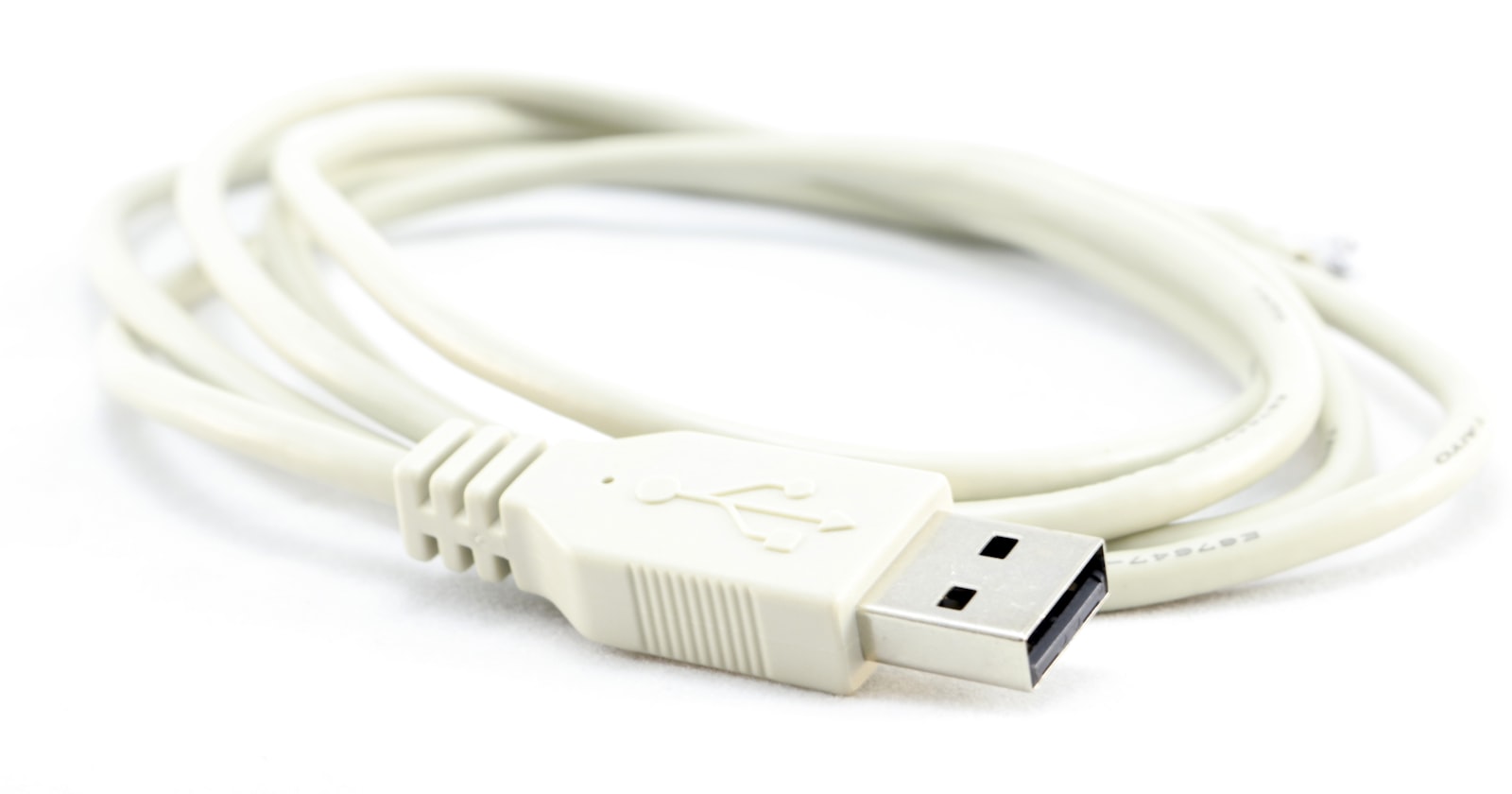 iPhone per Kabel mit dem Auto verbunden